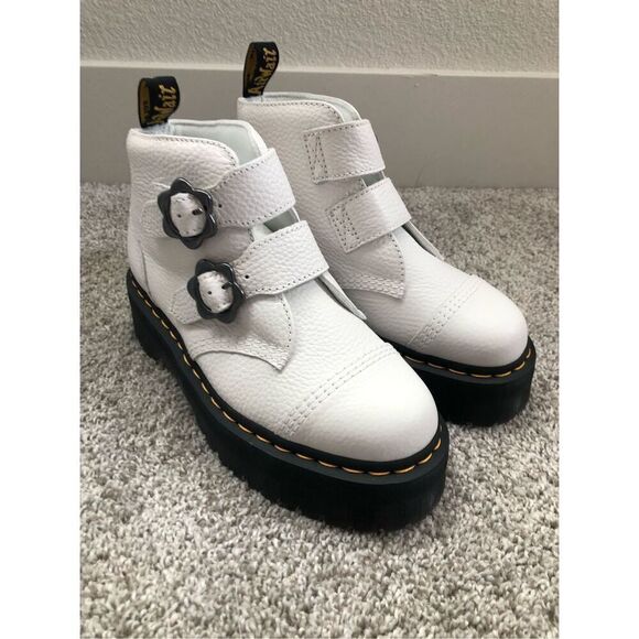 Dr Martens Devon Flower Quad Boots Women's Size 8 - Picture 1 of 7